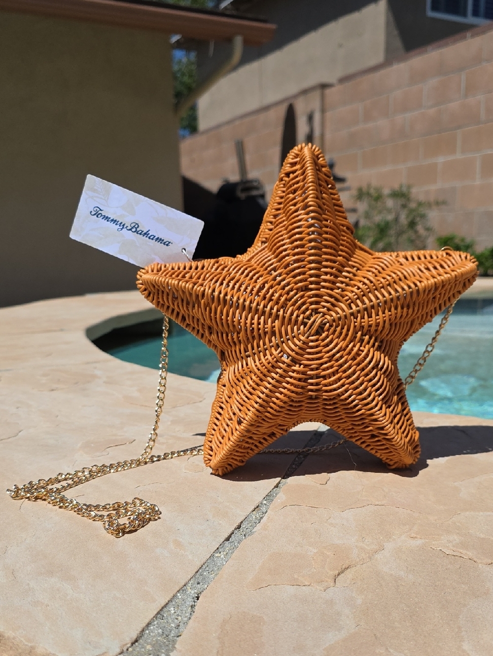 Tommy Bahama Woven Star Fish Crossbody Purse - Picture 1 of 7